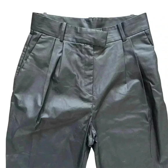 H&M Black Faux Leather Pleated Pants Size 10 Petite - Picture 2 of 8